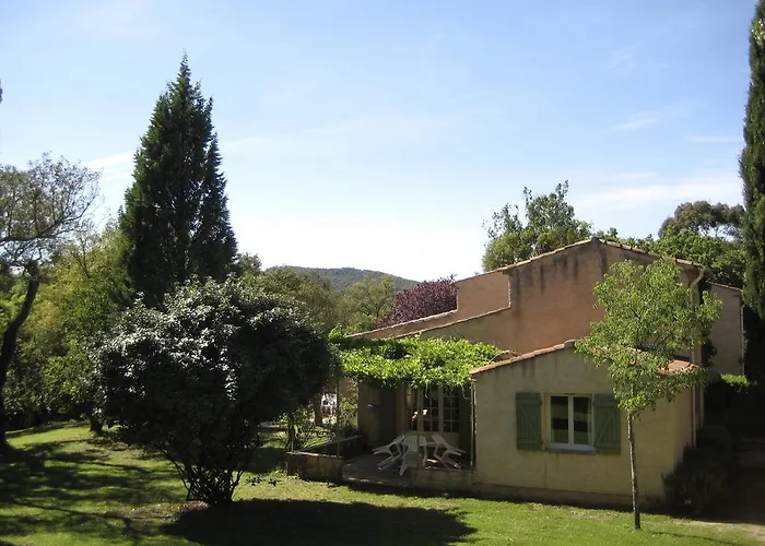 Nyaraló Les Du Merle Cogolin